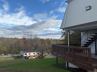 1001 McIntosh Place, Newburgh, NY 12550