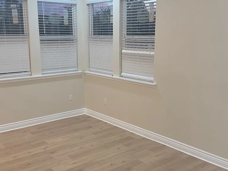 4714 Dodt Ave #B — Photo 5