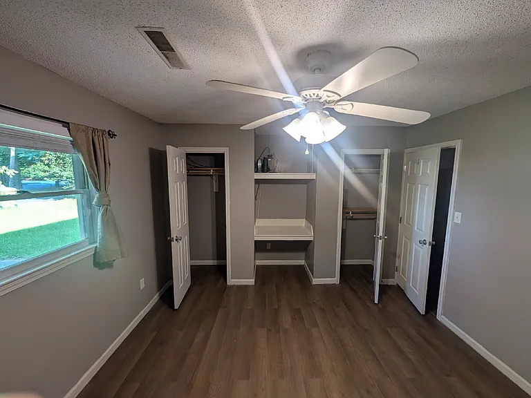 1252 Hastings Dr — Photo 19