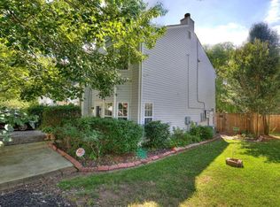 24 Berkeley Pl, Cartersville, GA 30121