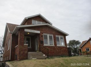 1616 6th St, Madison, IL 62060