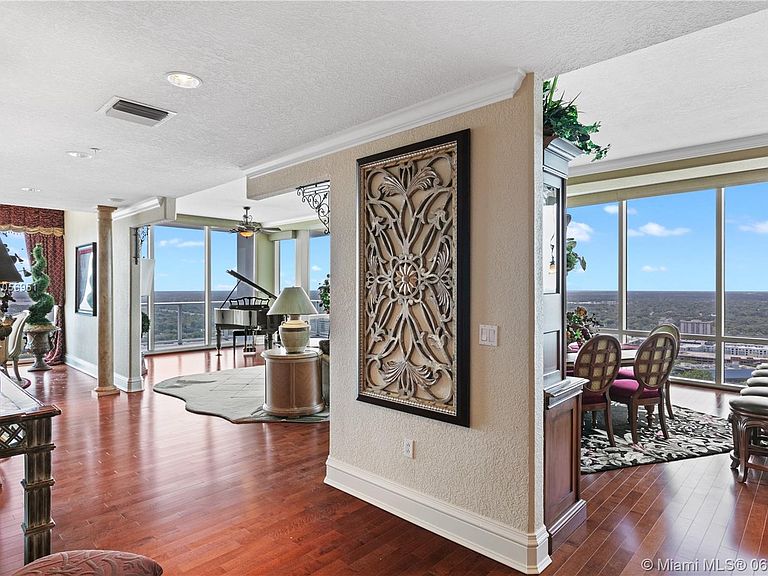 The Vue Apartment Rentals Orlando, FL Zillow