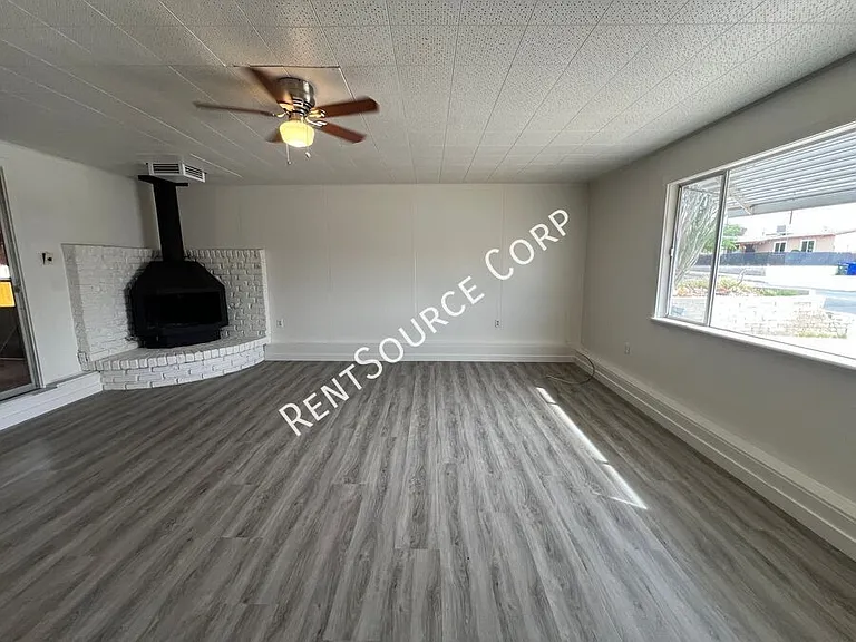 650 S Muriel Dr — Photo 16