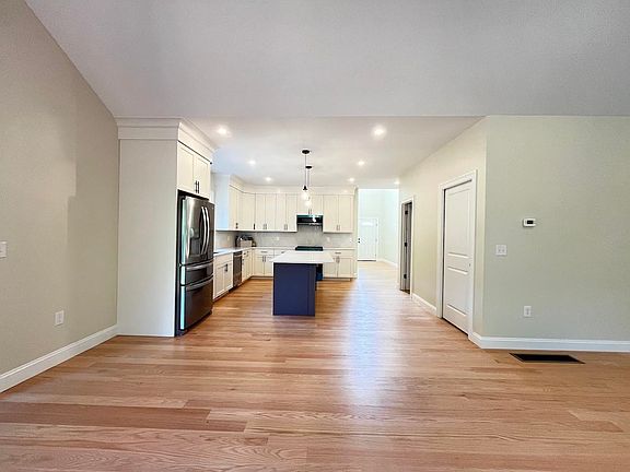 3rd image of 0 Currier Road map 402, lot 85