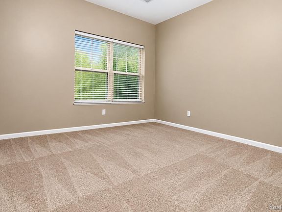 4th image of 403 Legato Dr