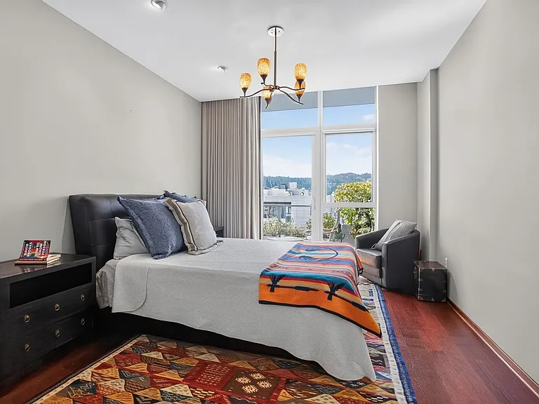 1221 SW 10th Ave #1605 — Photo 9