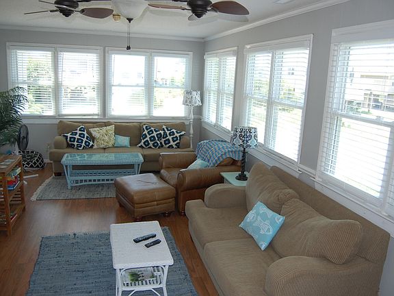 3rd image of 3606 W Pelican Drive #W
