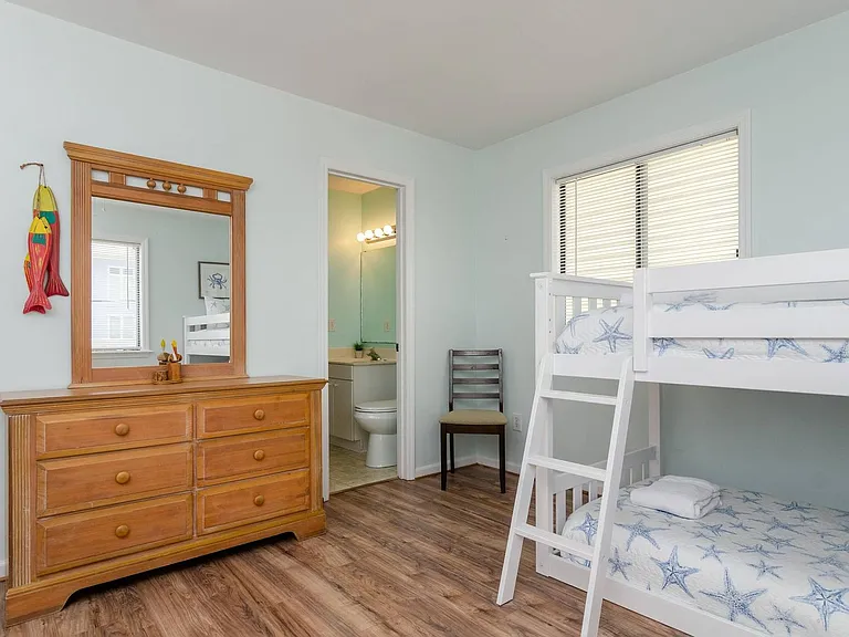 741 N Fort Fisher Blvd — Photo 19