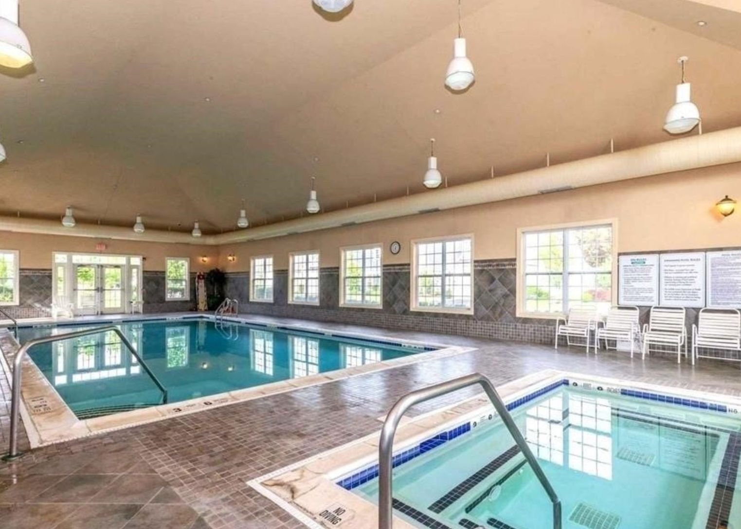  Indoor pool for full time enjoyment