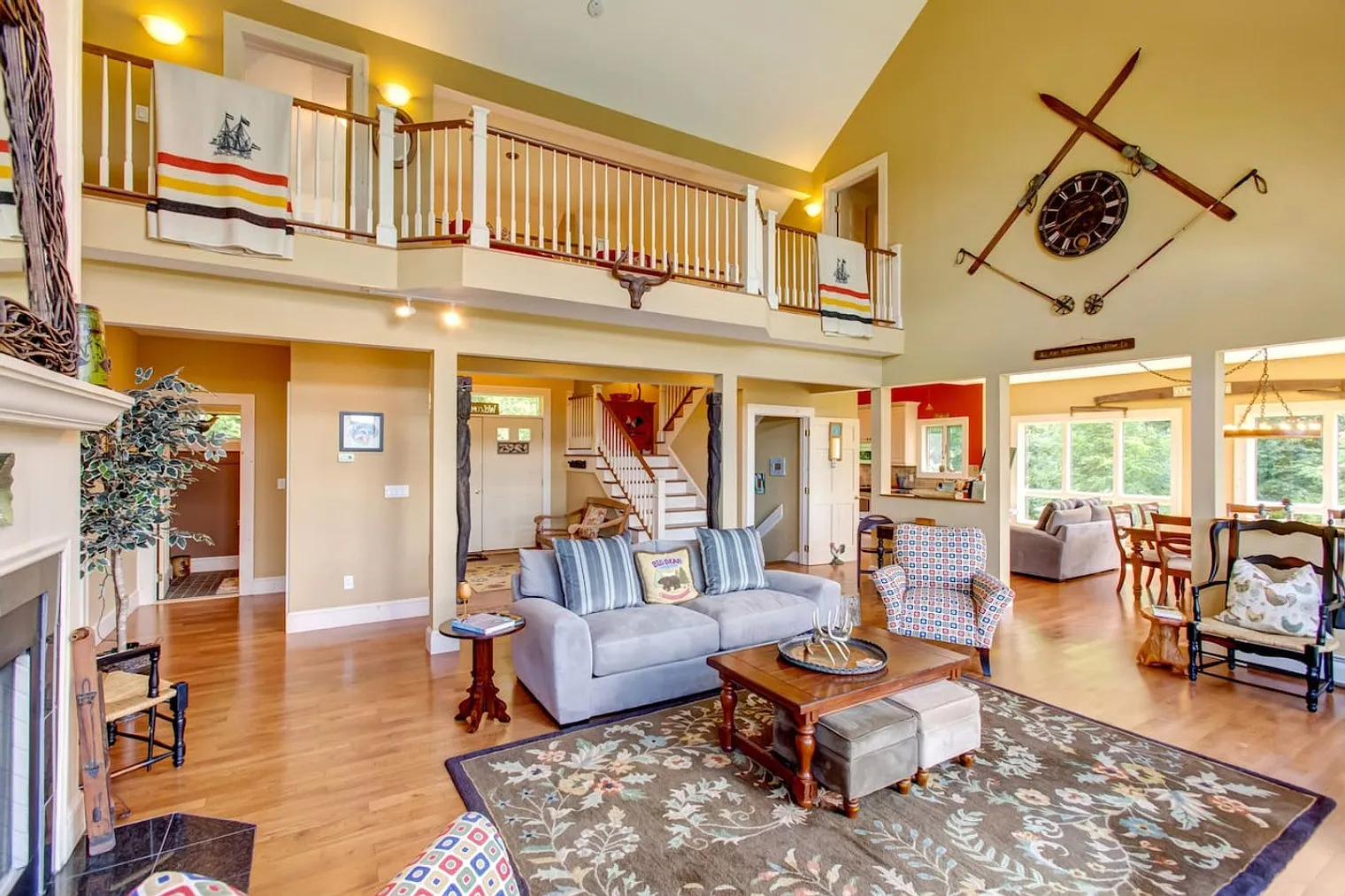 4 bed, 4.0 bath, $6,809 — Photo 2