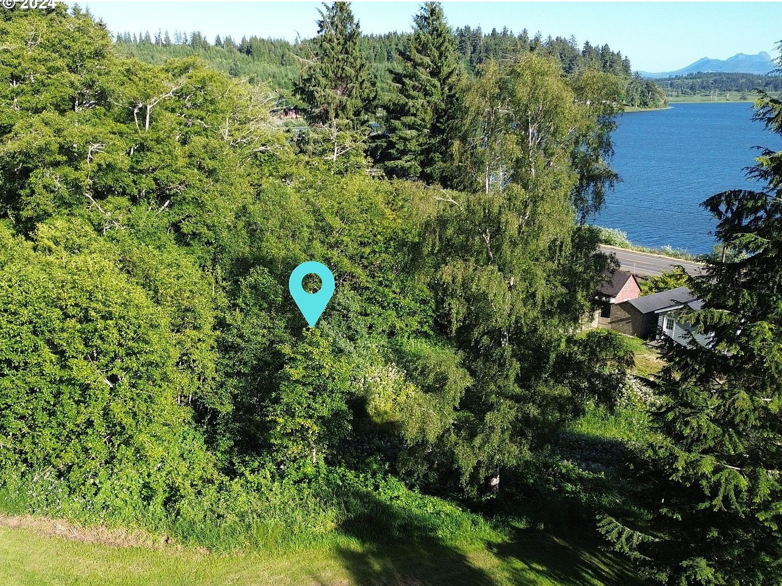 2041 SE 1st St, Astoria, OR 97103 | MLS #24000287 | Zillow