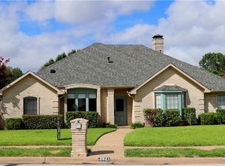 3821 Flintridge Dr, Irving, TX 75038