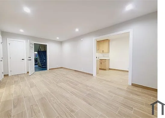 1 bed, $2,195 — Photo 4