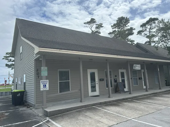 207 N 35th St Suite A, Morehead City, NC 28557