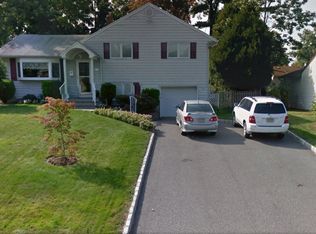 59 Westland Rd, Cedar Grove, NJ 07009