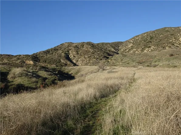 33846 Fish Hatchery Rd, Yucaipa, CA 92399