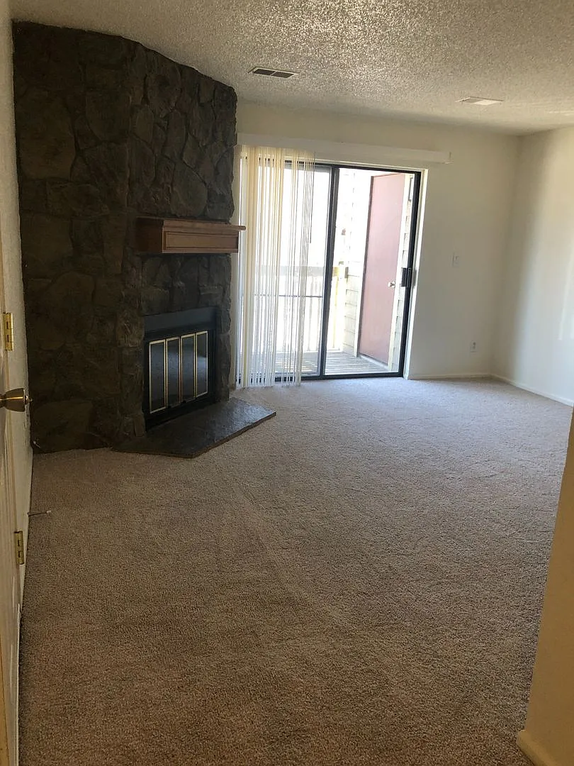 2 bed/2 bath condo in Arvada — Photo 3