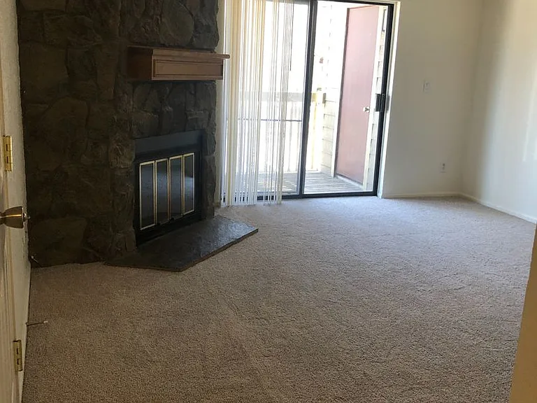 6385 Oak St #201 — Photo 6