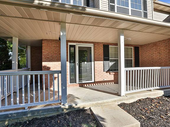 4th image of 3238 Village Dr
