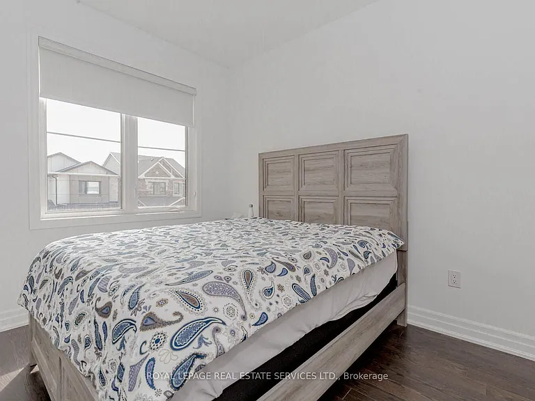 3334 Harasym Trl — Photo 23