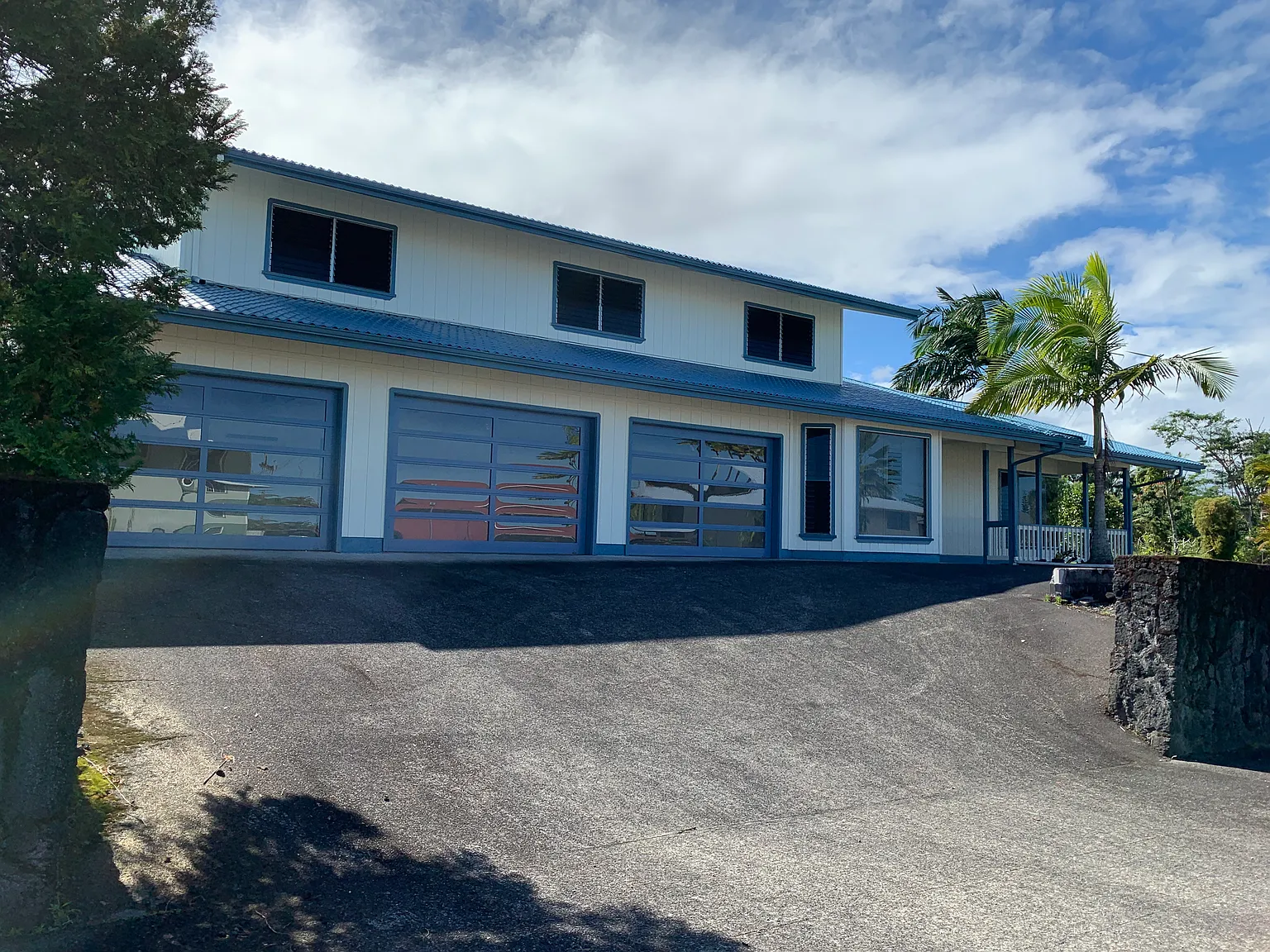 4 bed, 2300 sqft, $2,800 — Photo 1