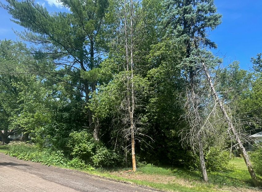 2nd image of 6308 Robert Rd
