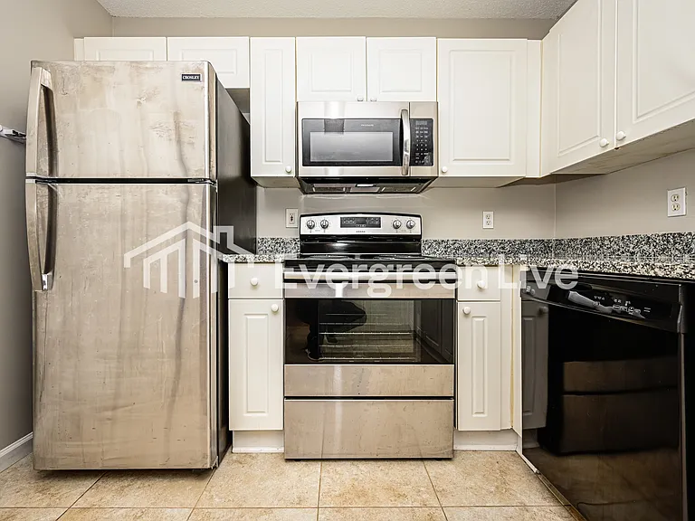 215 Turnstone Rd — Photo 5