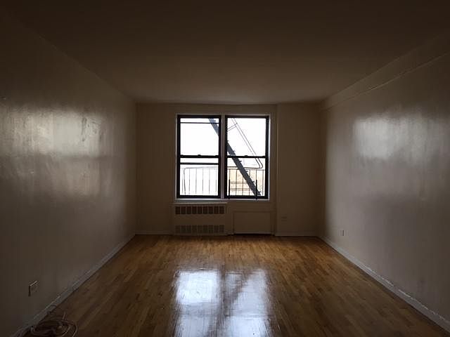 1st image of 1625 Rockaway Pkwy APT 4W