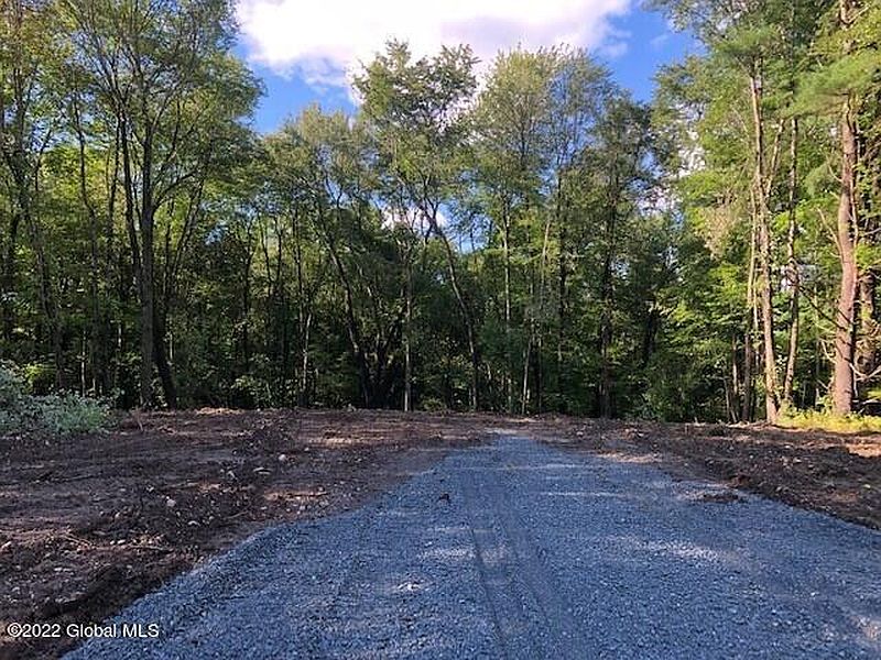 4th image of 554 NYS 355 Cooper Hill Rd