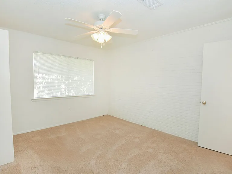 6566 Park Manor Dr. — Photo 11