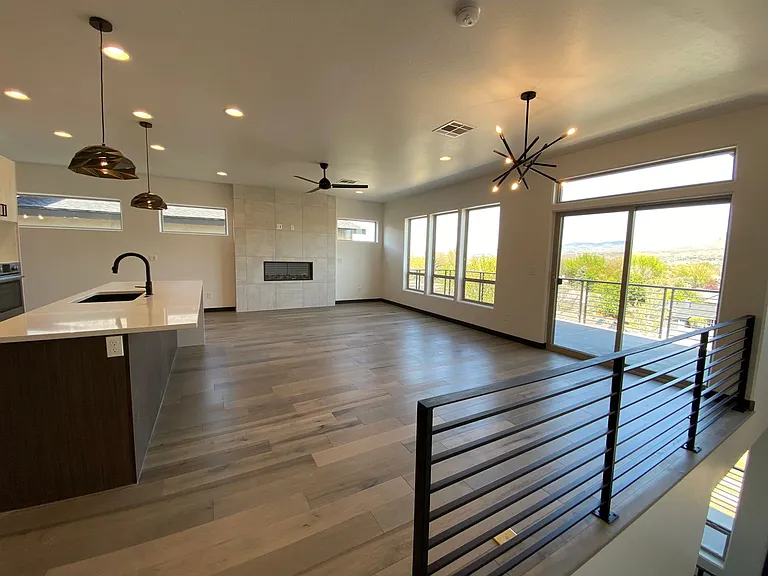 1266 E Echelon Ridge Ln — Photo 23