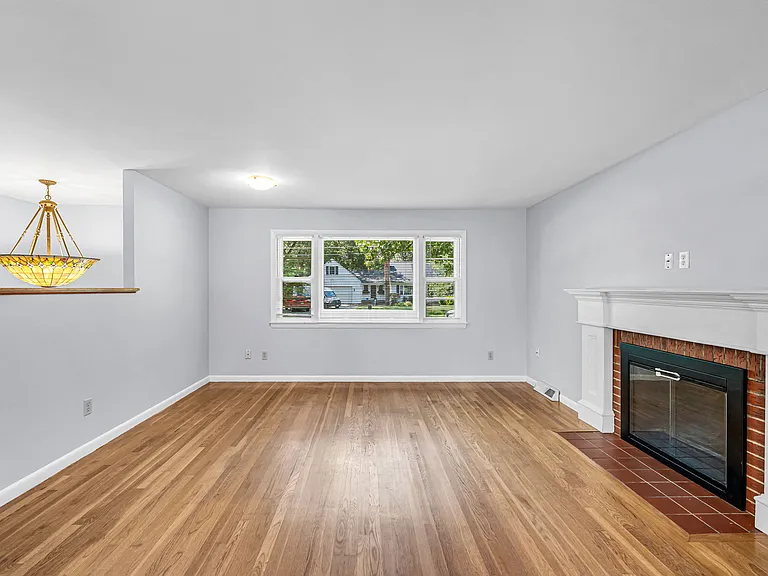 141 Cedar Rd — Photo 21