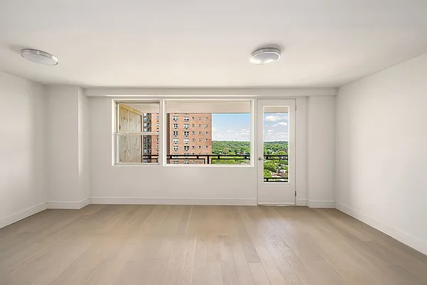 Sold by Compass | media 4