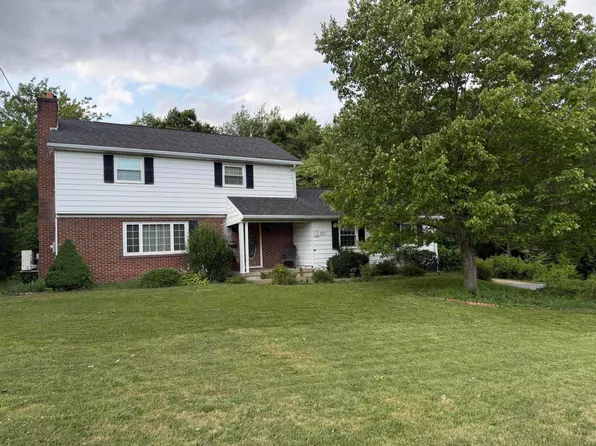 323 Russ Ln, Saint Marys, PA 15857