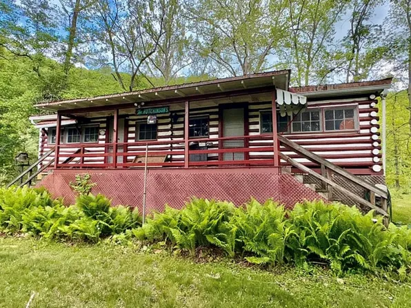 43 Magnolia Ln, Hinton, WV 25951