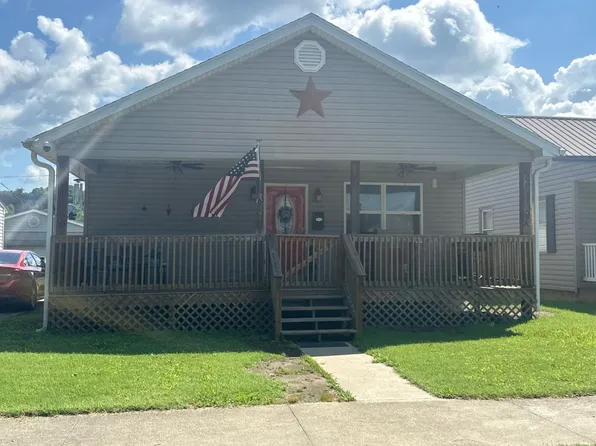 2211 S 6th St, Ironton, OH 45638