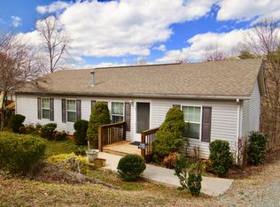 1023 Azalea Dr, Moneta, VA 24121