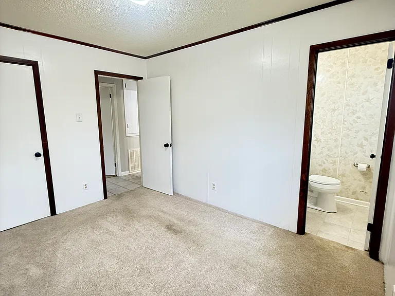 109 Davis Ln — Photo 12