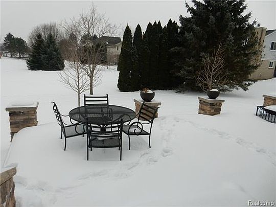 3rd image of 45665 Primrose Ct #47