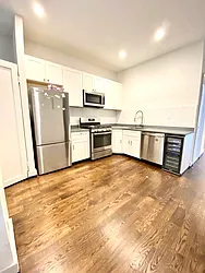 Rented by ER (DO NOT USE)