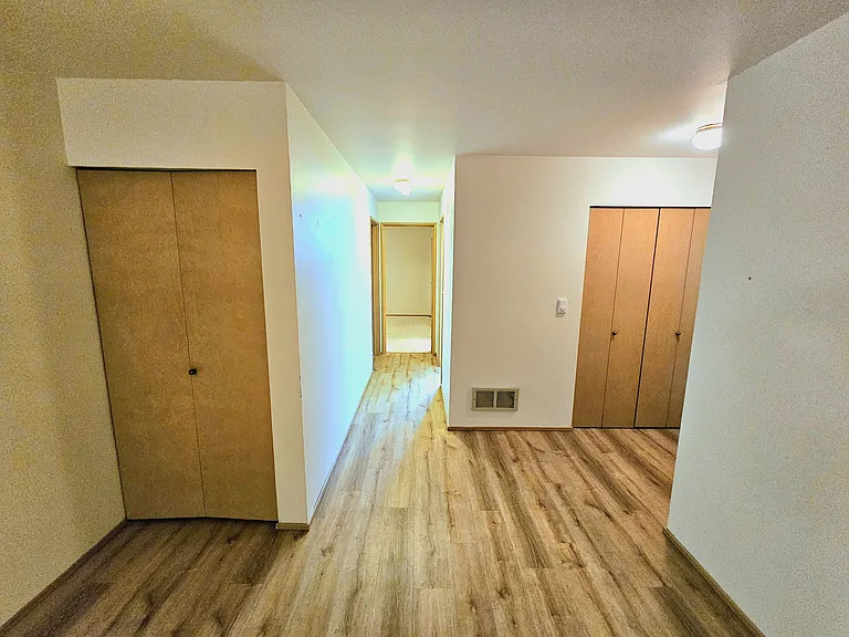 3435 Burke Ave N #202 — Photo 6