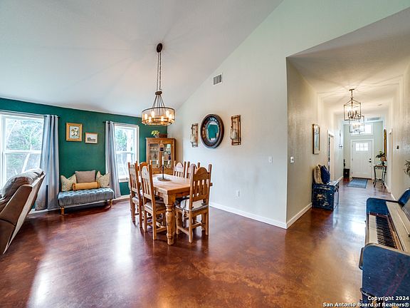 4th image of 2422 POLLY PEAK DR