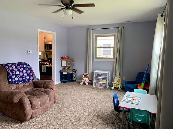 5th image of 703 E McKinley St