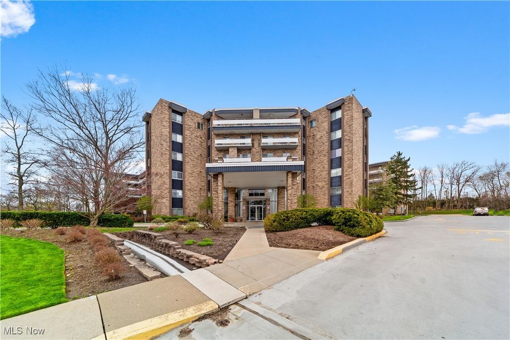 Real estate listing image