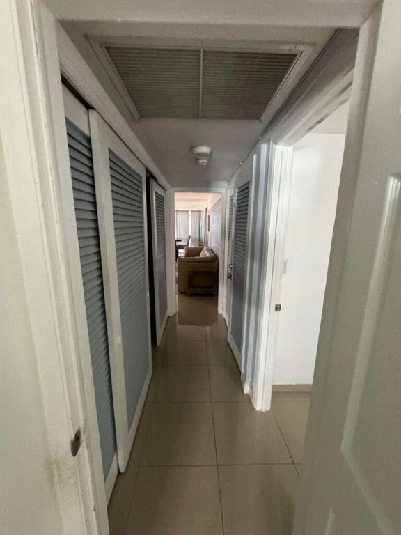 1001 S Riverside Dr APT 104, photo 4