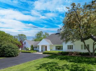 116 Endicott Rd, Bloomfield Hills, MI 48304