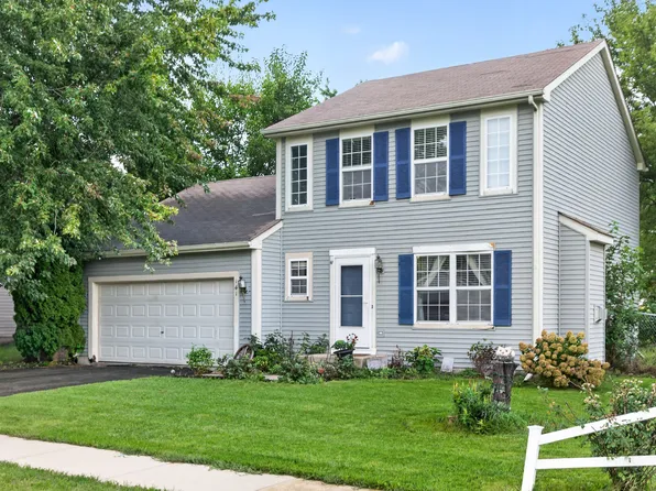 141 W Prairiefield Ave, Cortland, IL 60112