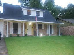 2nd image of 13923 Bretagne Dr