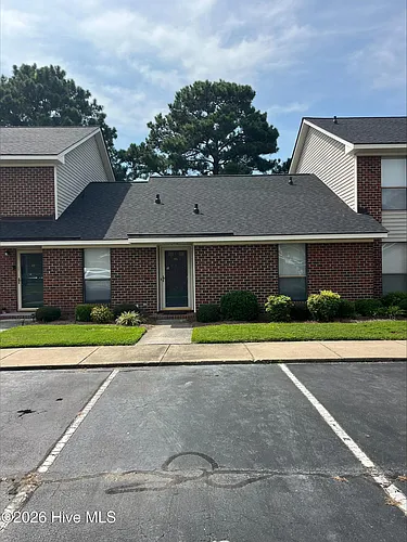 46 Upton Ct Photo 1