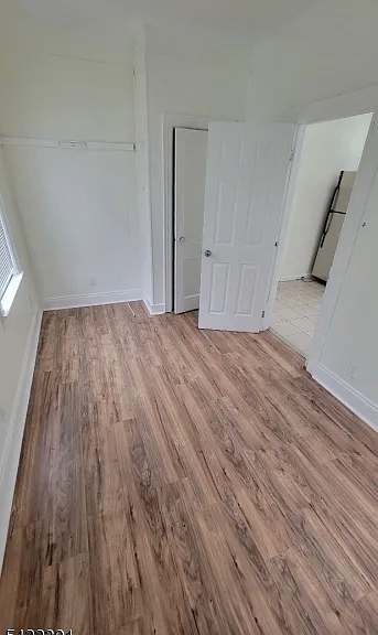 569 Morris St — Photo 5